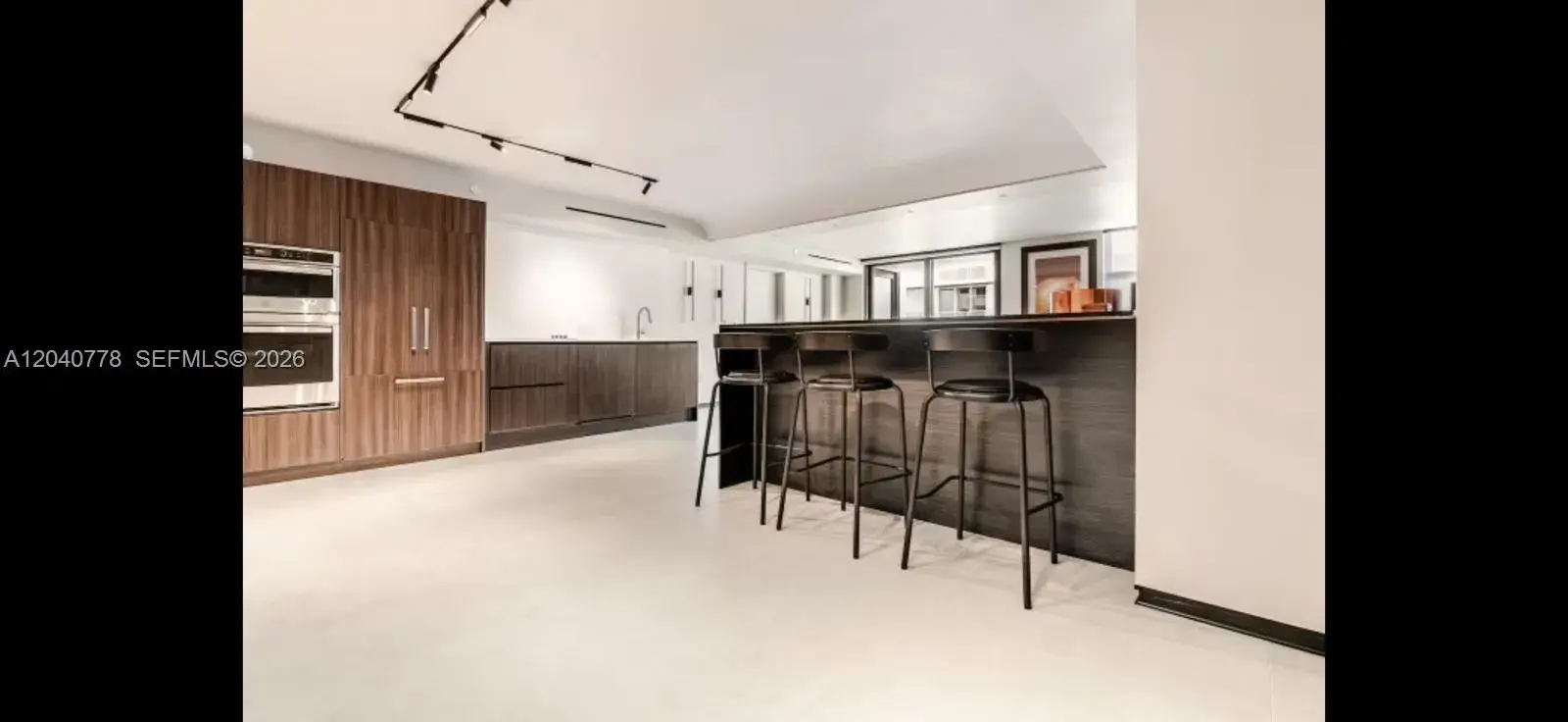 6820 Indian Creek Dr # 6C, Miami Beach FL 33141