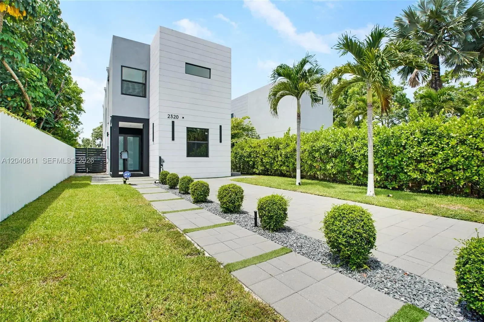 4 bedroom 4 bath for sale at 2320 SW 14th St, Miami FL 33145