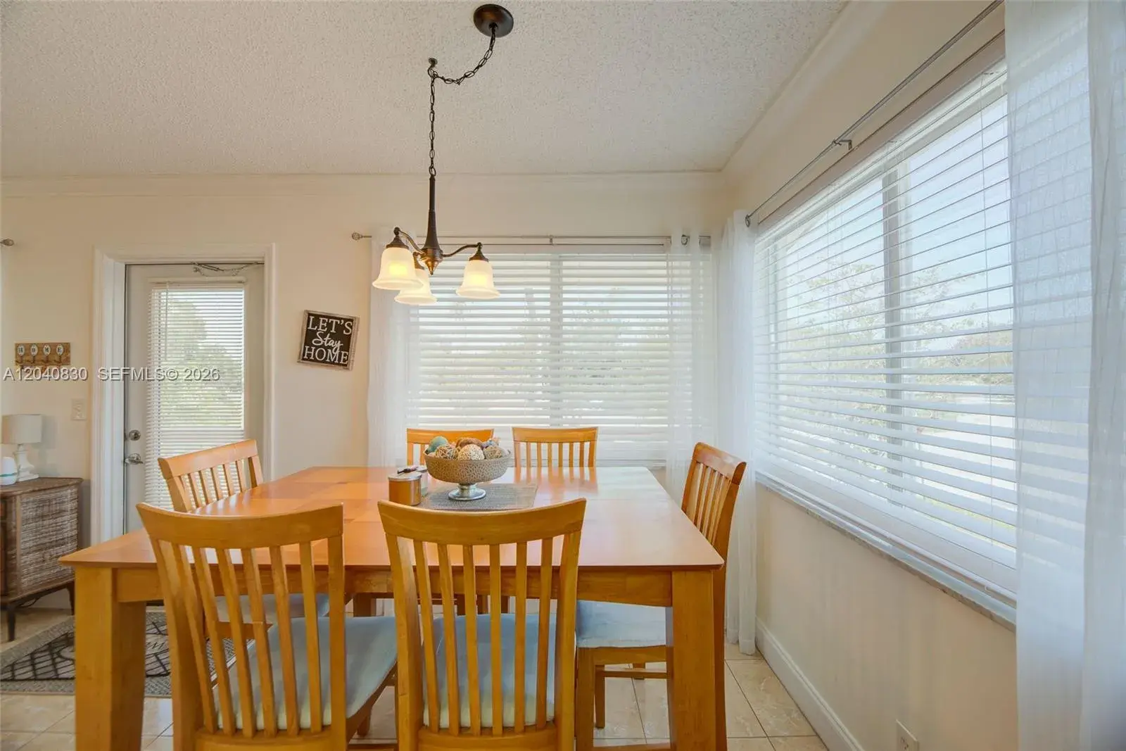 920 SW 10th Ter # 12R, Hallandale Beach FL 33009