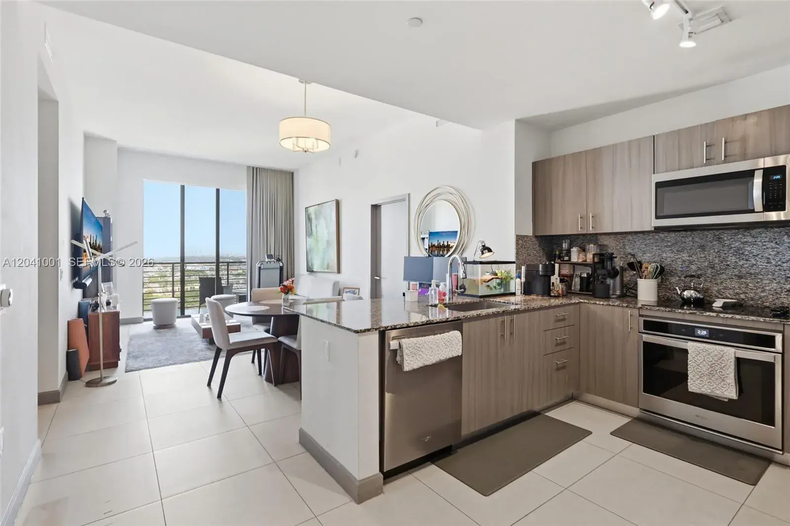 3 bedroom 3 bath Residential for sale at 5350 NW 84th Ave # 1901, Doral FL 33166