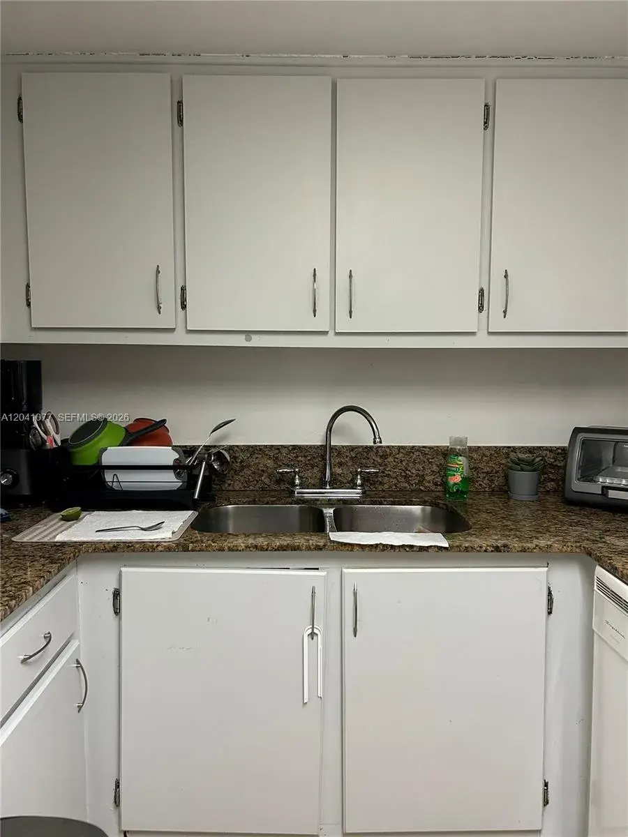 1975 Normandy Dr # 301, Miami Beach FL 33141