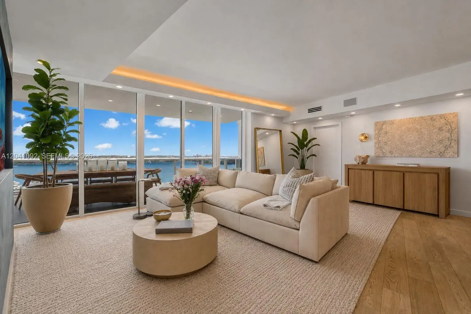 400 Alton Rd # 1206, Miami Beach FL 33139