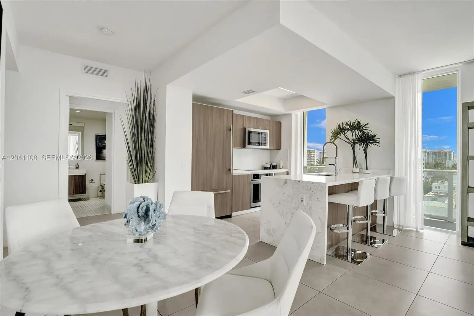401 N Birch Rd # 715, Fort Lauderdale FL 33304