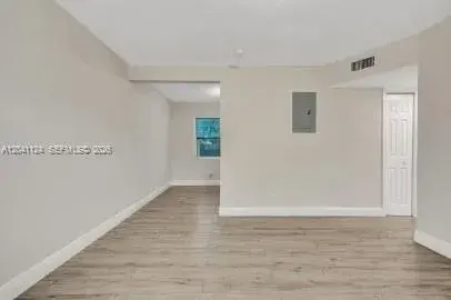 429 NW 9th Ave # 3, Fort Lauderdale FL 33311