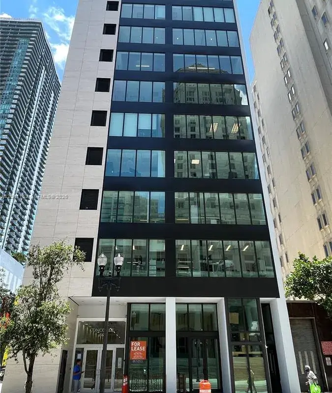 66 W Flagler St # 320, Miami FL 33130