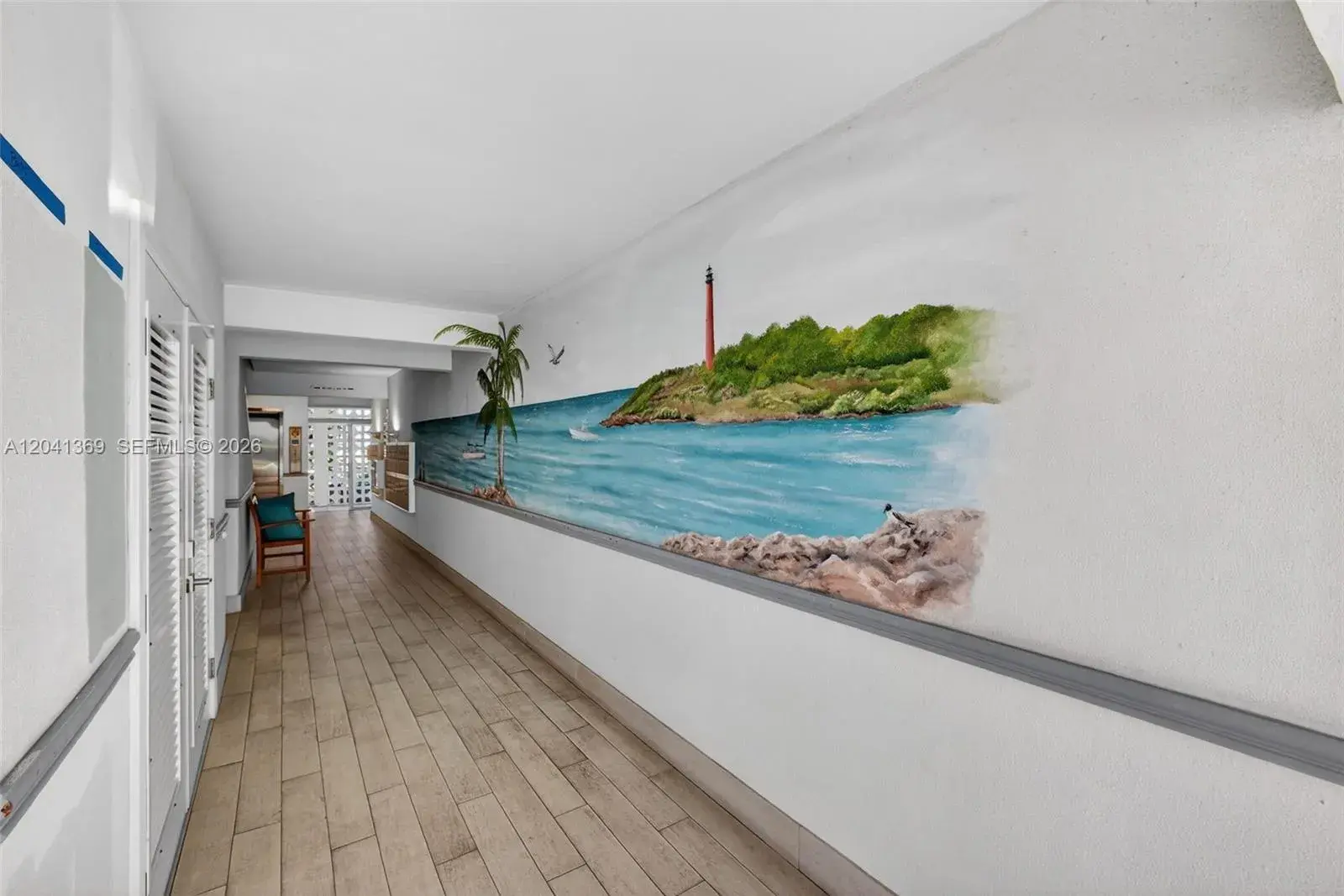 111 Shore Ct # 205, North Palm Beach FL 33408
