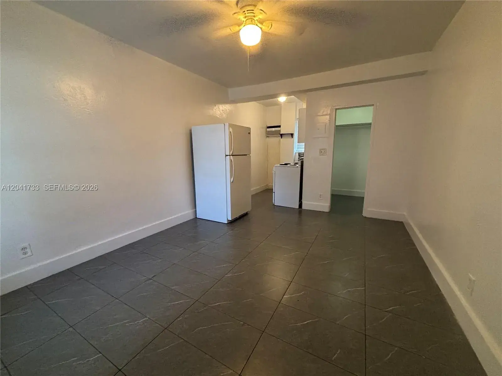 1 bath Residential Lease for rent at 1843 Dewey St # 110, Hollywood FL 33020