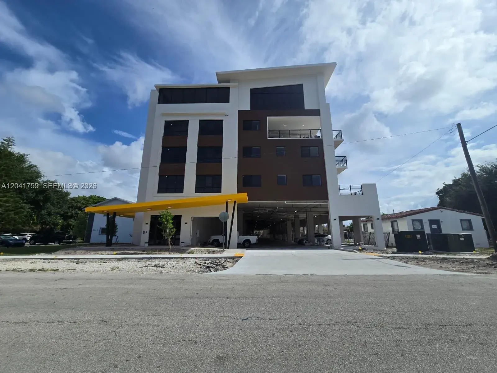 2233 Fillmore St # 403, Hollywood FL 33020