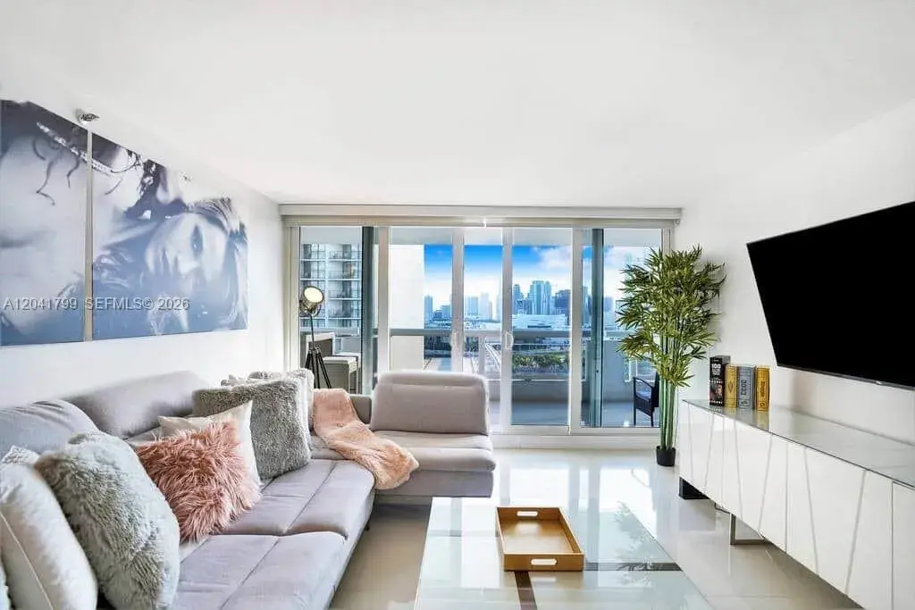 4 bedroom 3 bath for sale at 1717 N Bayshore Dr # 2056, Miami FL 33132