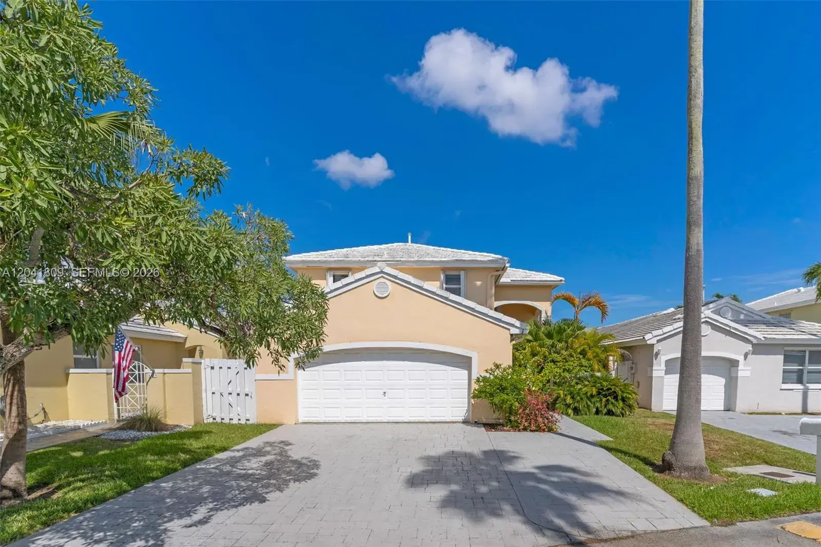 3 bedroom 2 bath Residential for sale at 4766 SW 154th Ave, Miami FL 33185