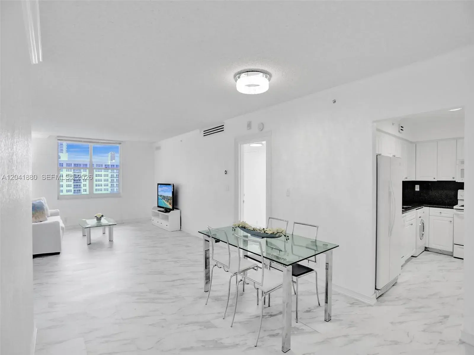 2501 S Ocean Dr, Hollywood FL 33019