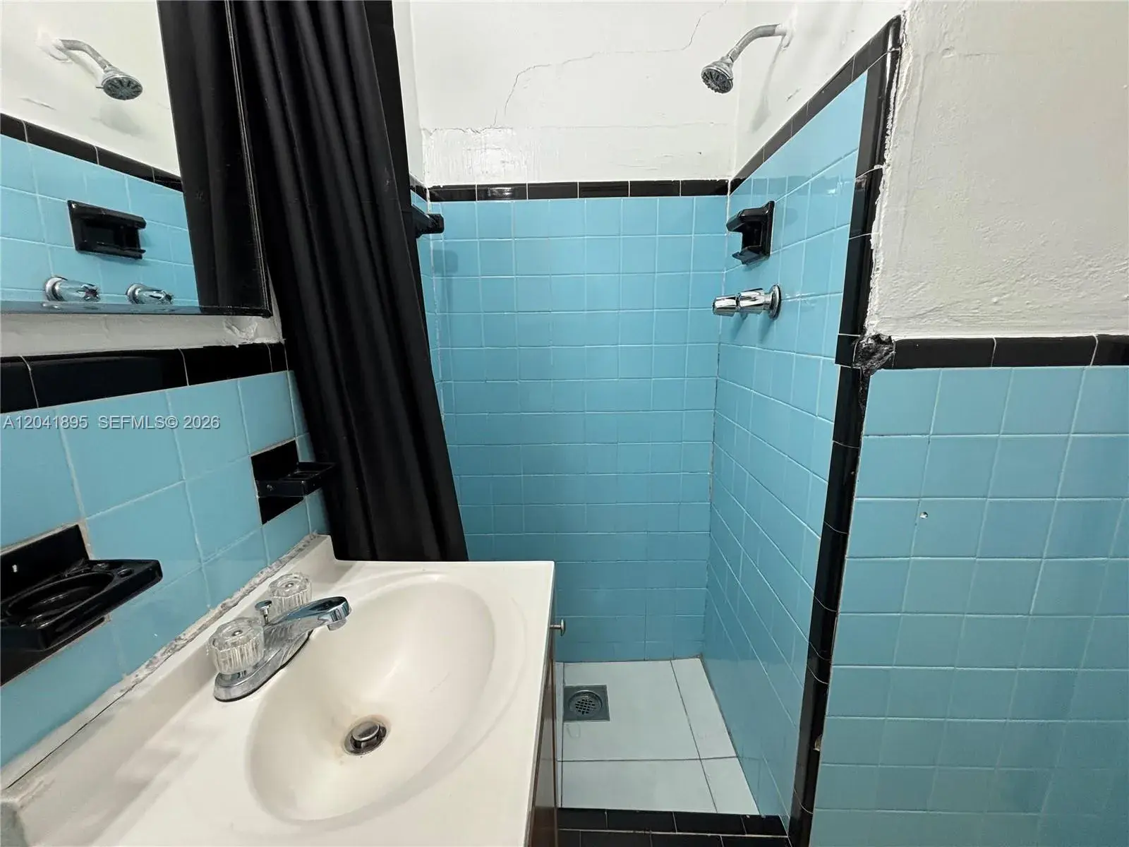 1843 Dewey St # 118, Hollywood FL 33020
