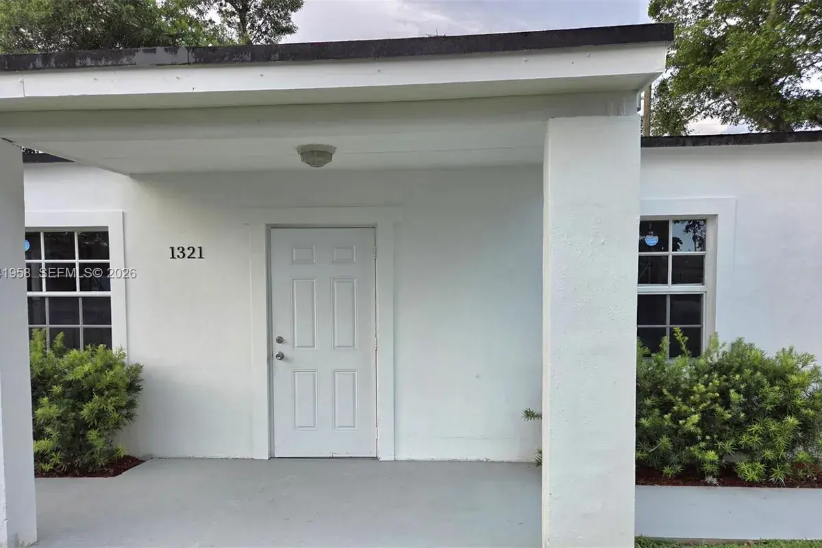 1321 NW 82nd St, Miami FL 33147
