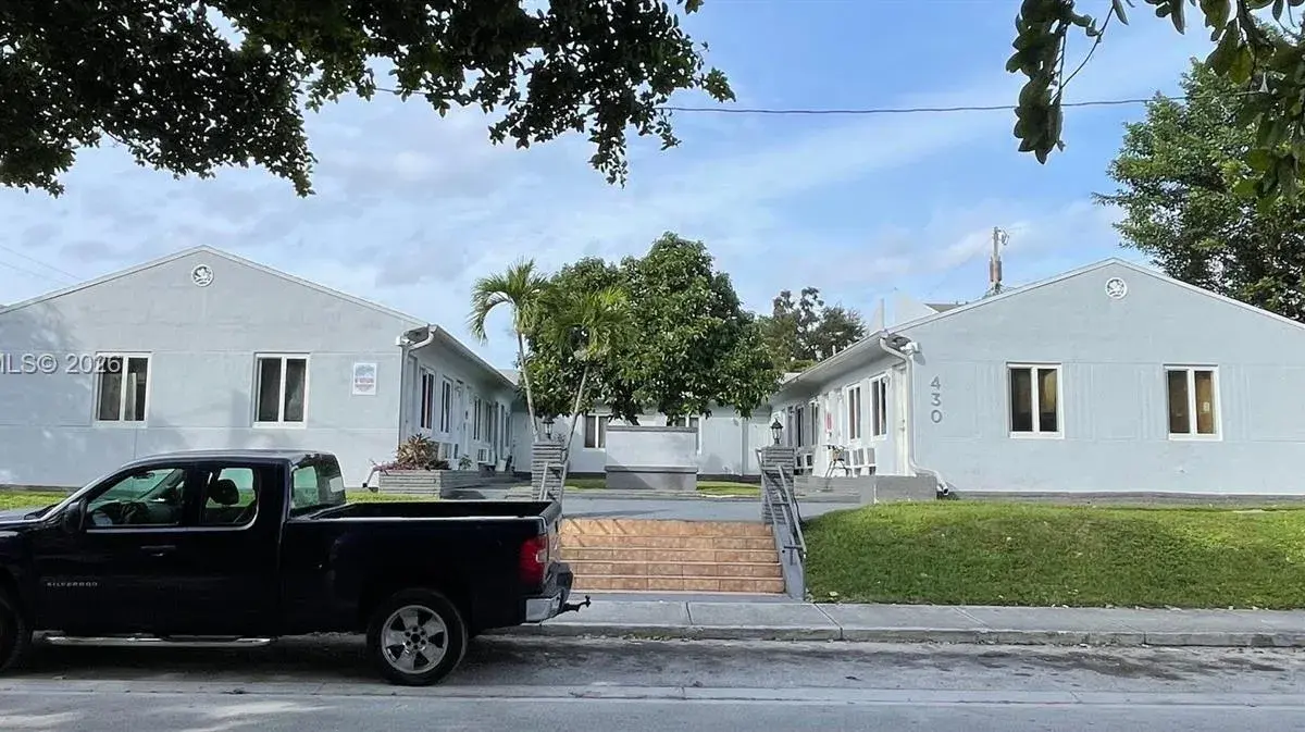 430 SW 6th Ave # 8, Miami FL 33130