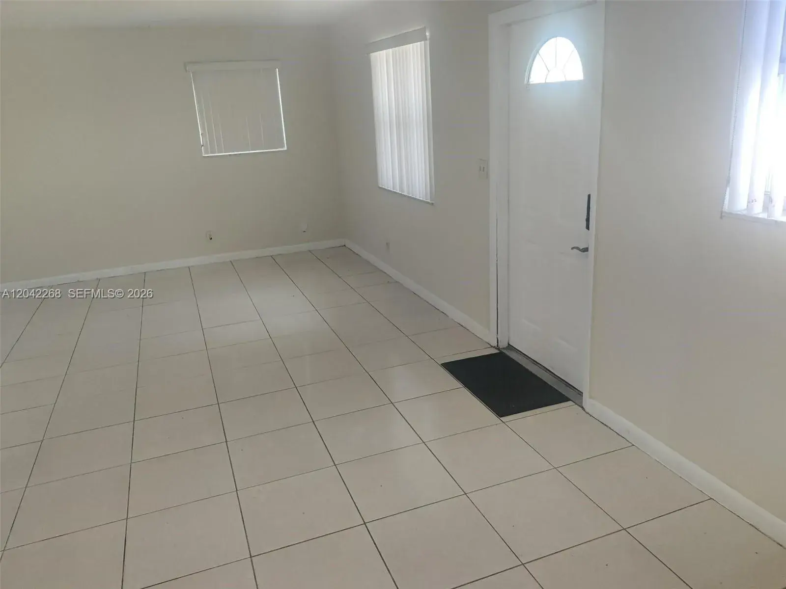 844 SW 10th St # 3, Hallandale Beach FL 33009