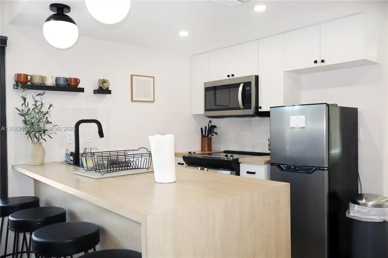 1240 NE 17th Ave # 1, Fort Lauderdale FL 33304