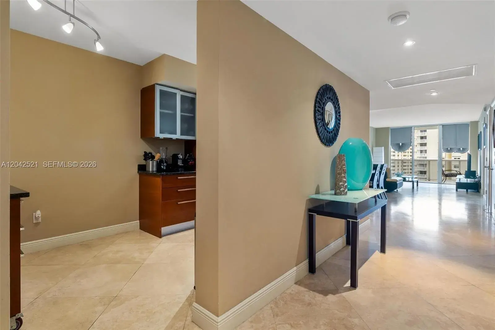 1800 S Ocean Dr # 608, Hallandale Beach FL 33009