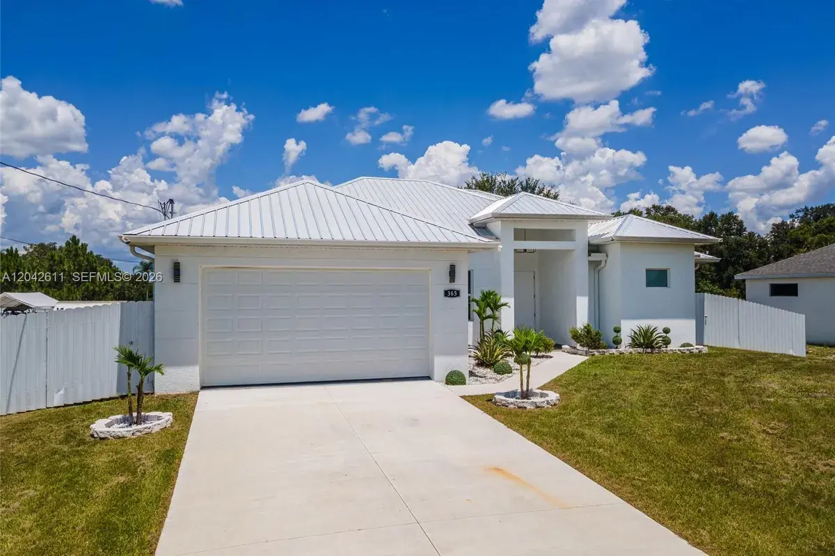 365 Ranier Ave, Lehigh Acres FL 33974