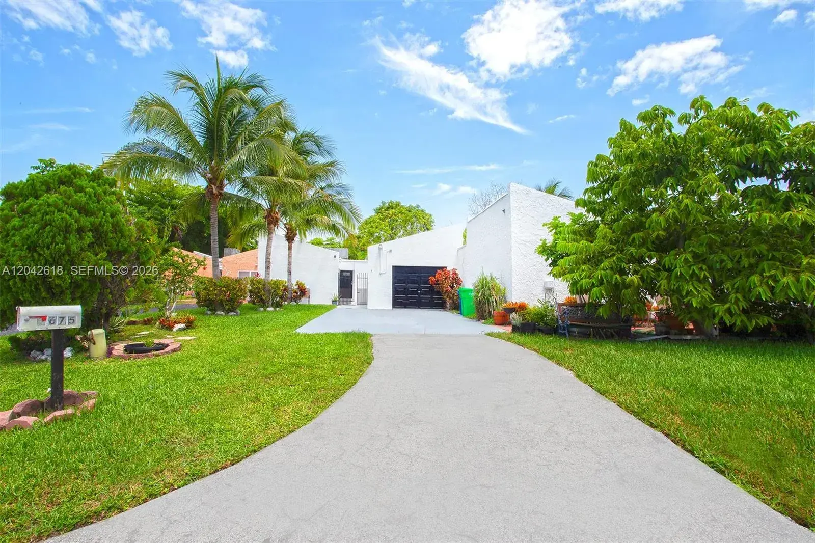 3 bedroom 2 bath for sale at 9675 NW 26th Pl # 5, Sunrise FL 33322