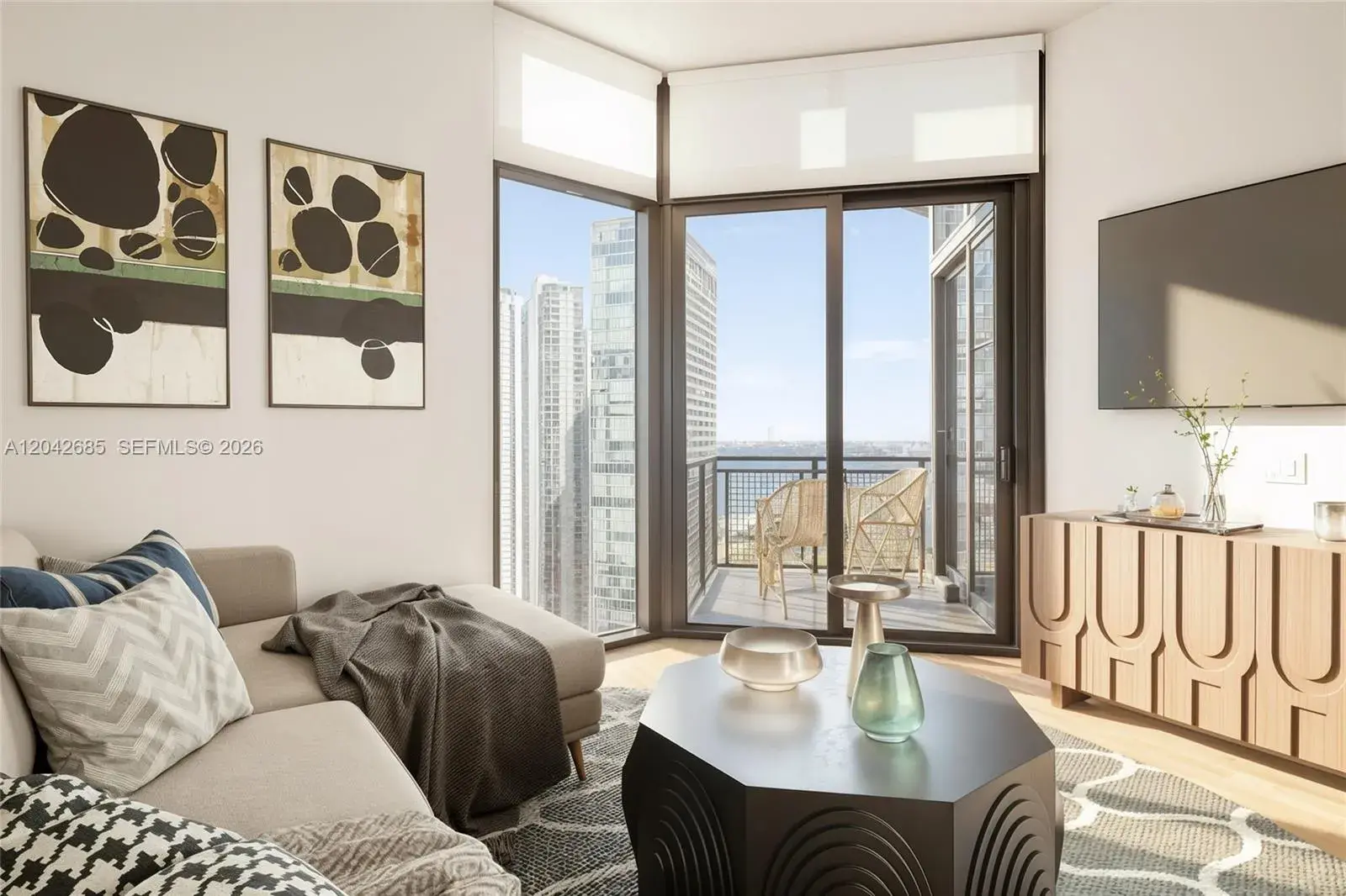 2 bedroom 2 bath Residential Lease for rent at 650 NE 2nd Ave # 3401, Miami FL 33132