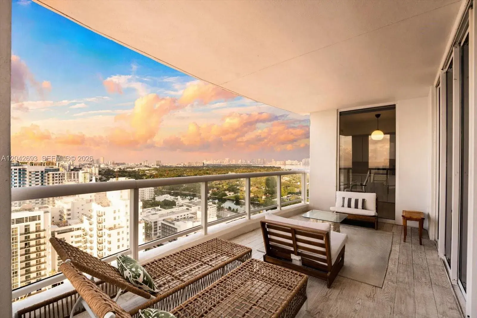 4201 Collins Ave # 2301, Miami Beach FL 33140