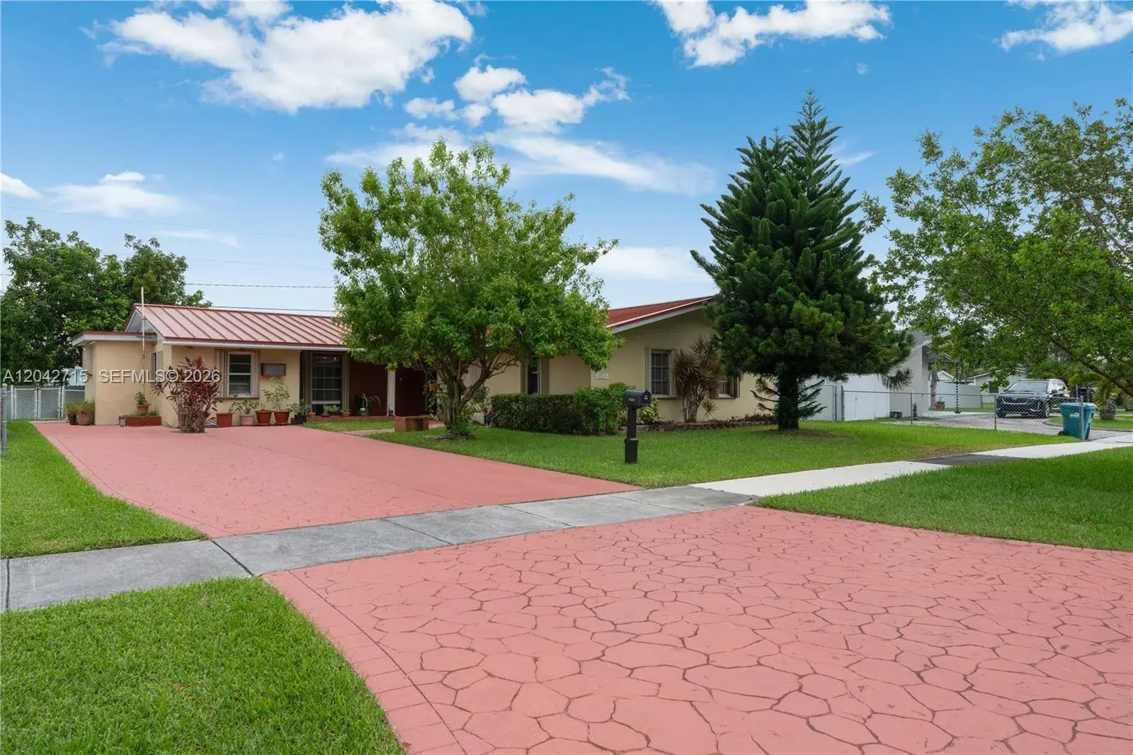5 bedroom 3 bath for sale at 10315 SW 200th St, Cutler Bay FL 33157