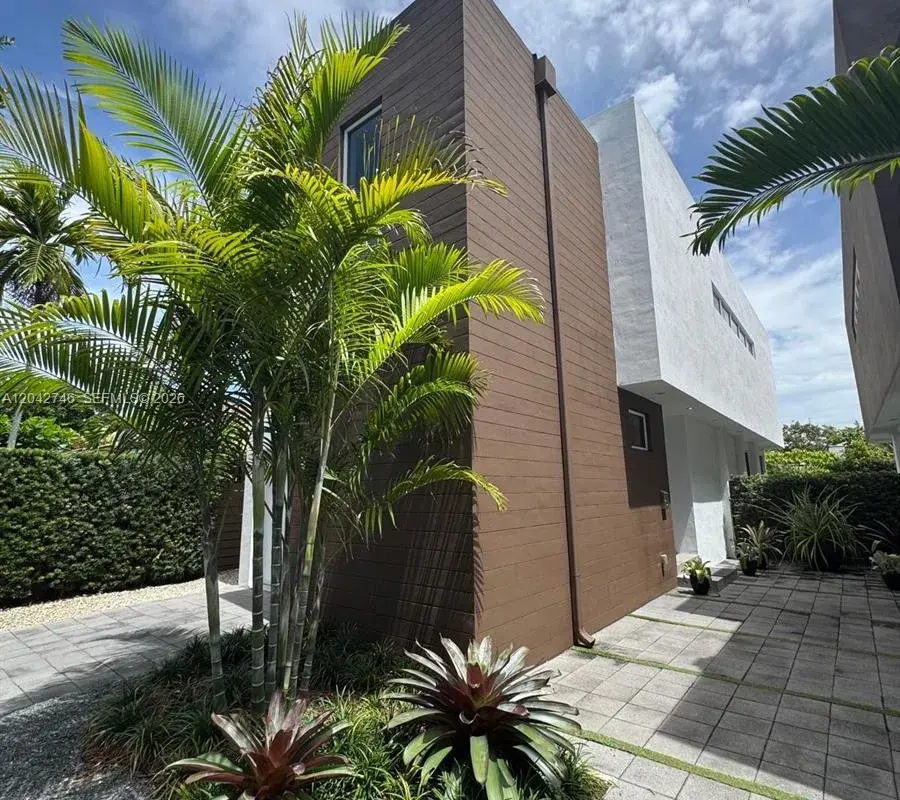 2947 SW 27th Ter # 0, Miami FL 33133
