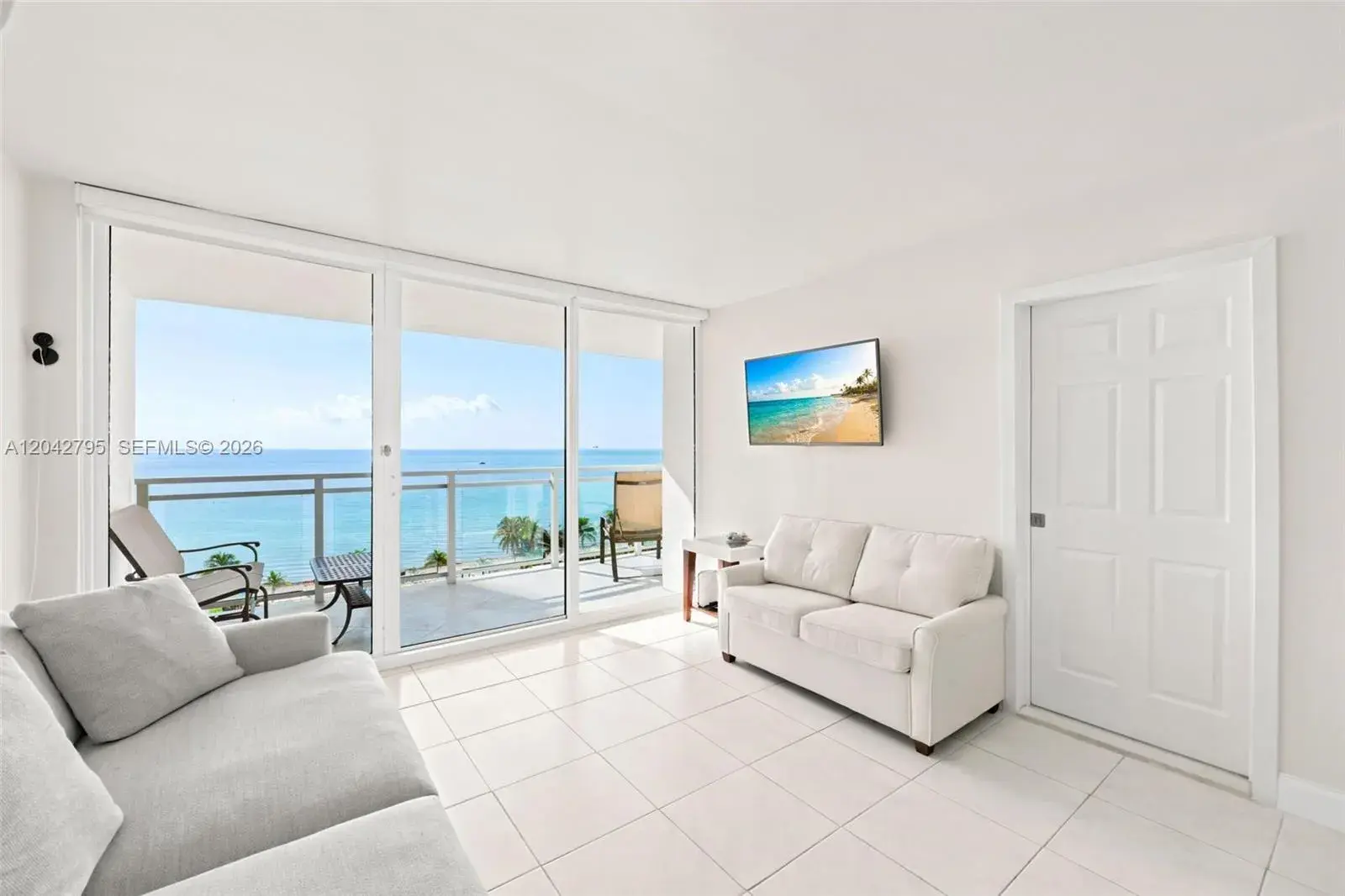 2030 S Ocean Dr # 816, Hallandale Beach FL 33009