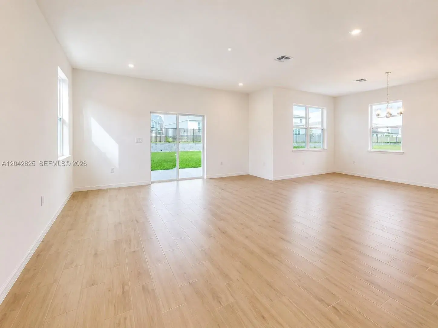 4458 River Beacon Blvd, Davenport FL 33837