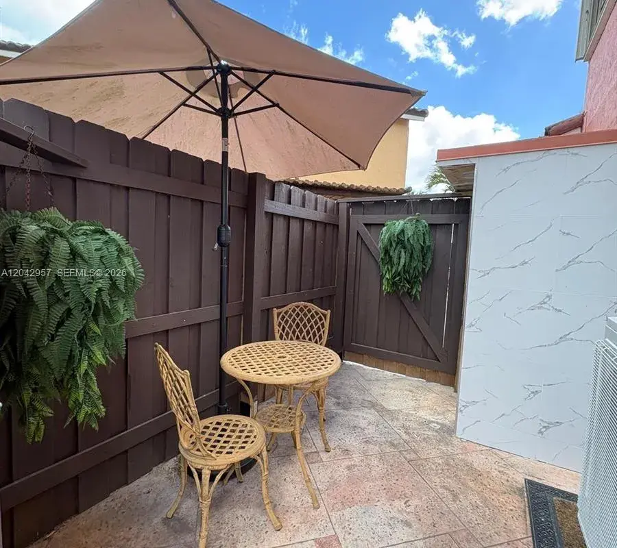 15470 SW 47th St # 0, Miami FL 33185