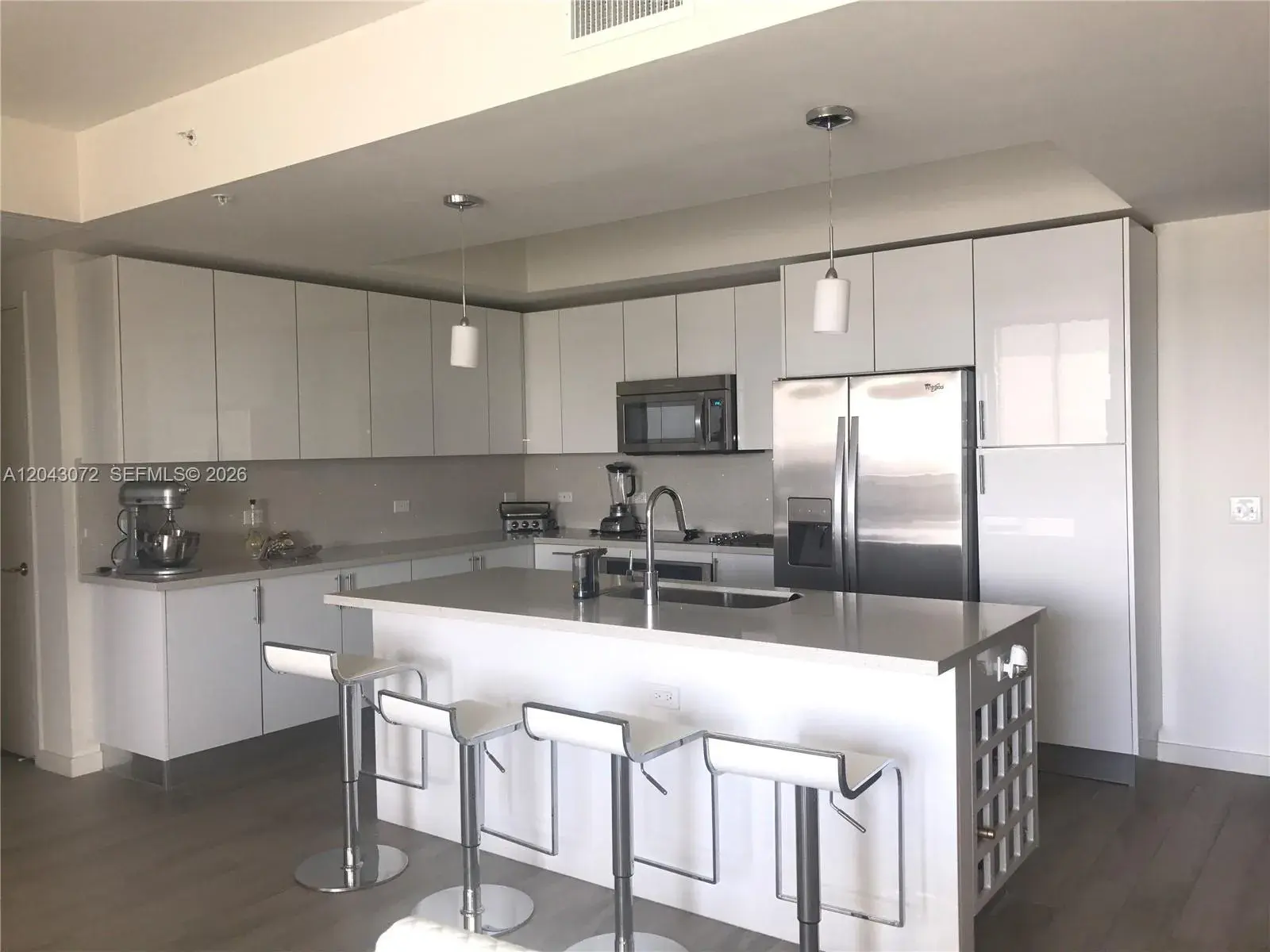 999 SW 1st Ave # 2806, Miami FL 33130