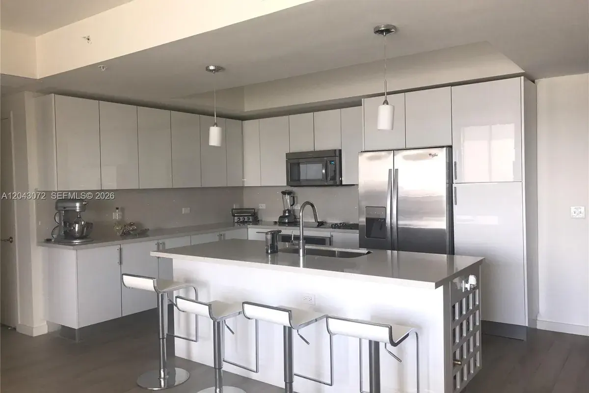 999 SW 1st Ave # 2806, Miami FL 33130