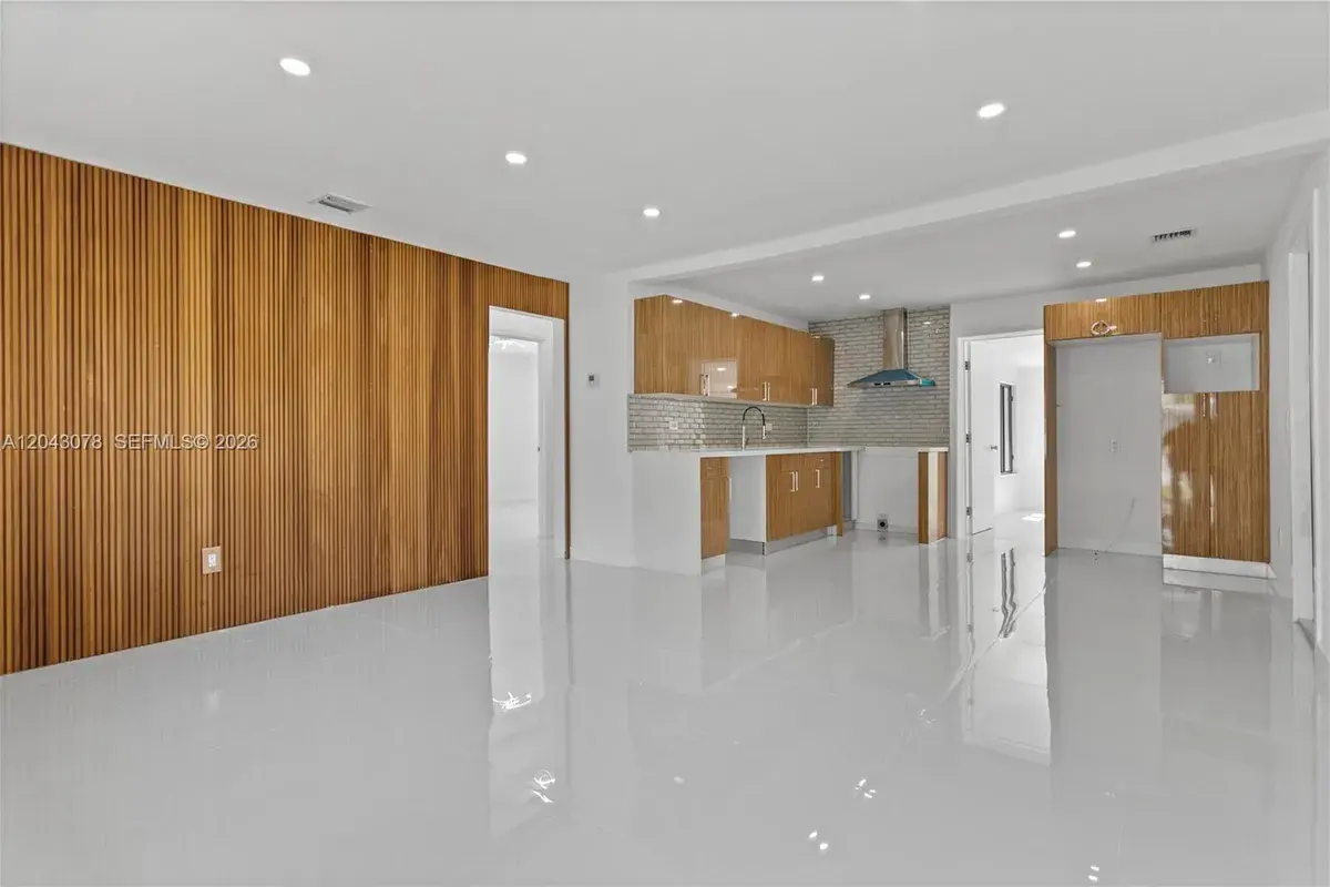 1524 SW 32 CT, Fort Lauderdale FL 33315