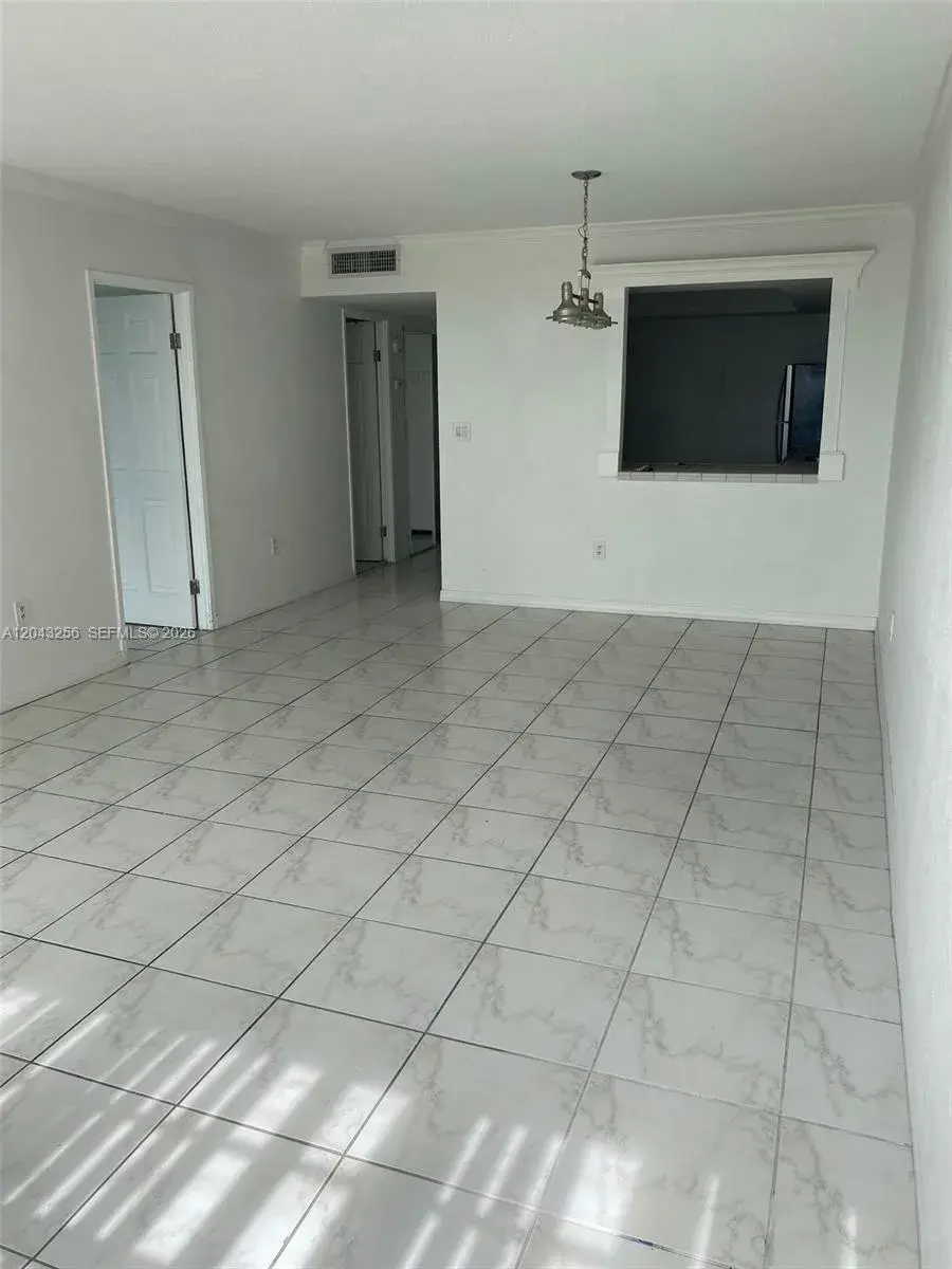 1301 NE Miami Gardens Dr # 701W, Miami FL 33179 photo 5