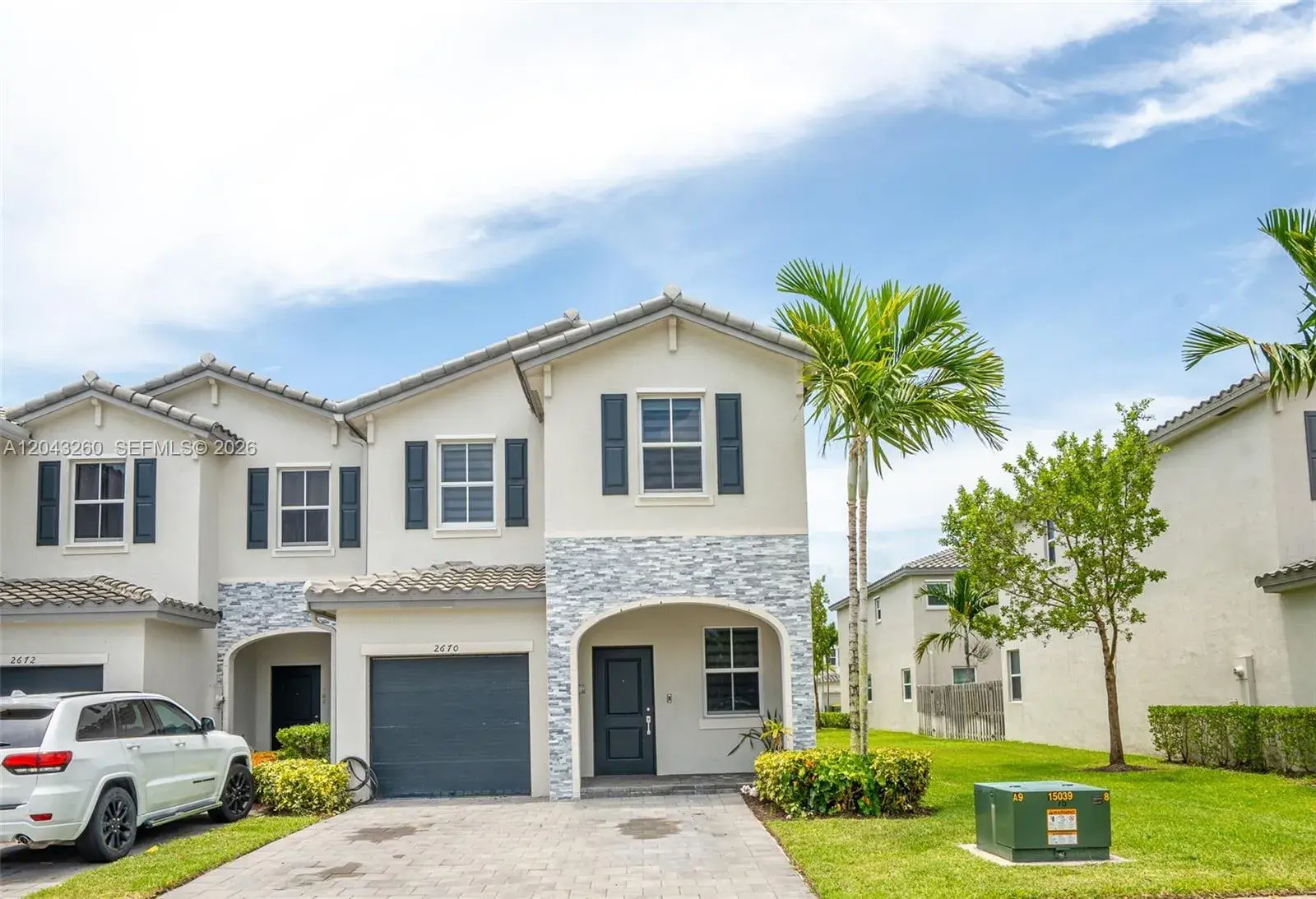 2670 SE 12th St, Homestead FL 33035