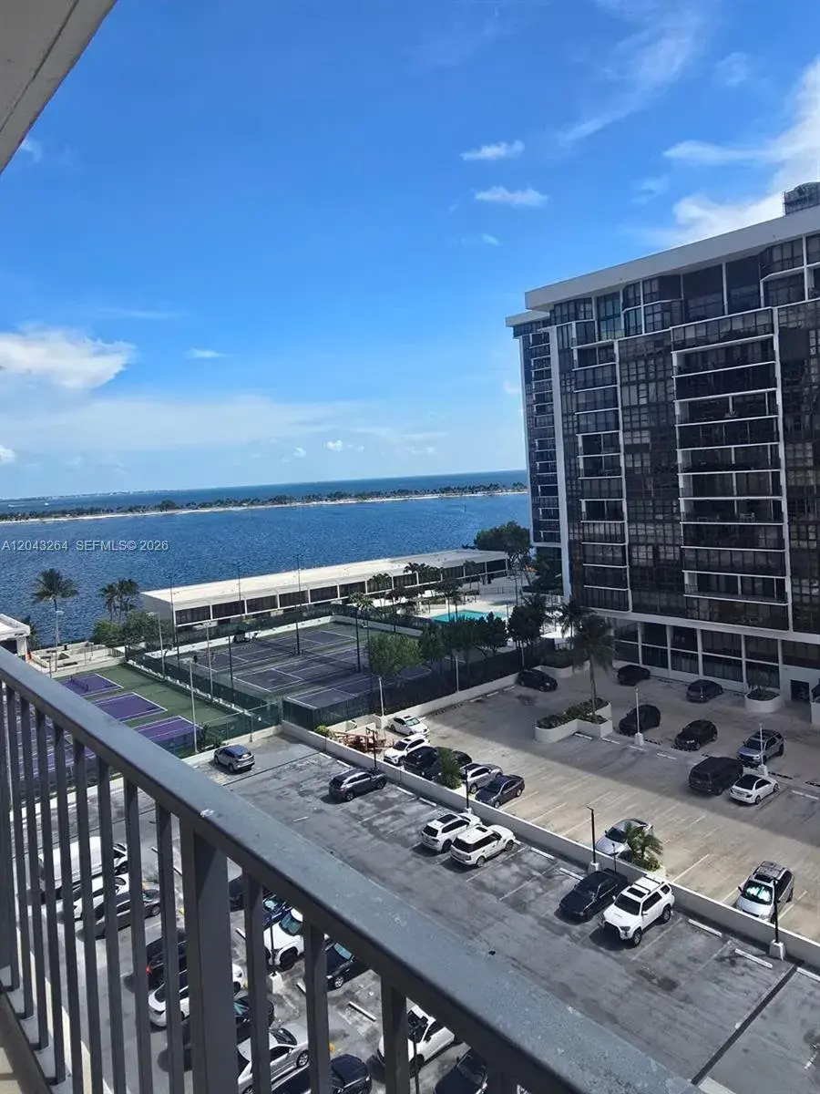 1901 Brickell Ave # B1007, Miami FL 33129