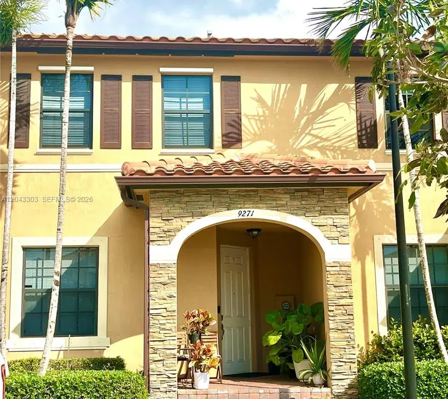 9271 W 33rd Ln # 9271, Hialeah FL 33018