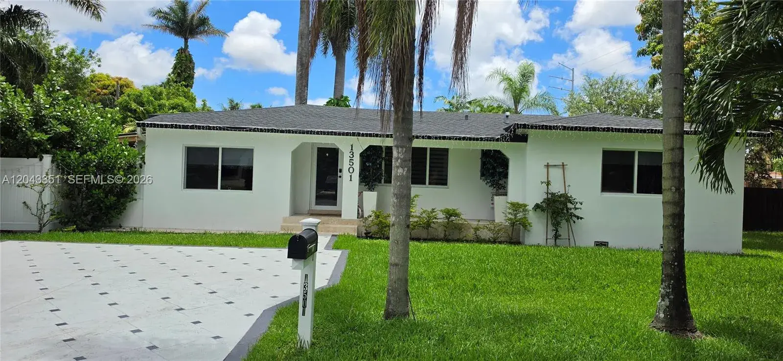 13501 NE Miami Ct, Miami FL 33161