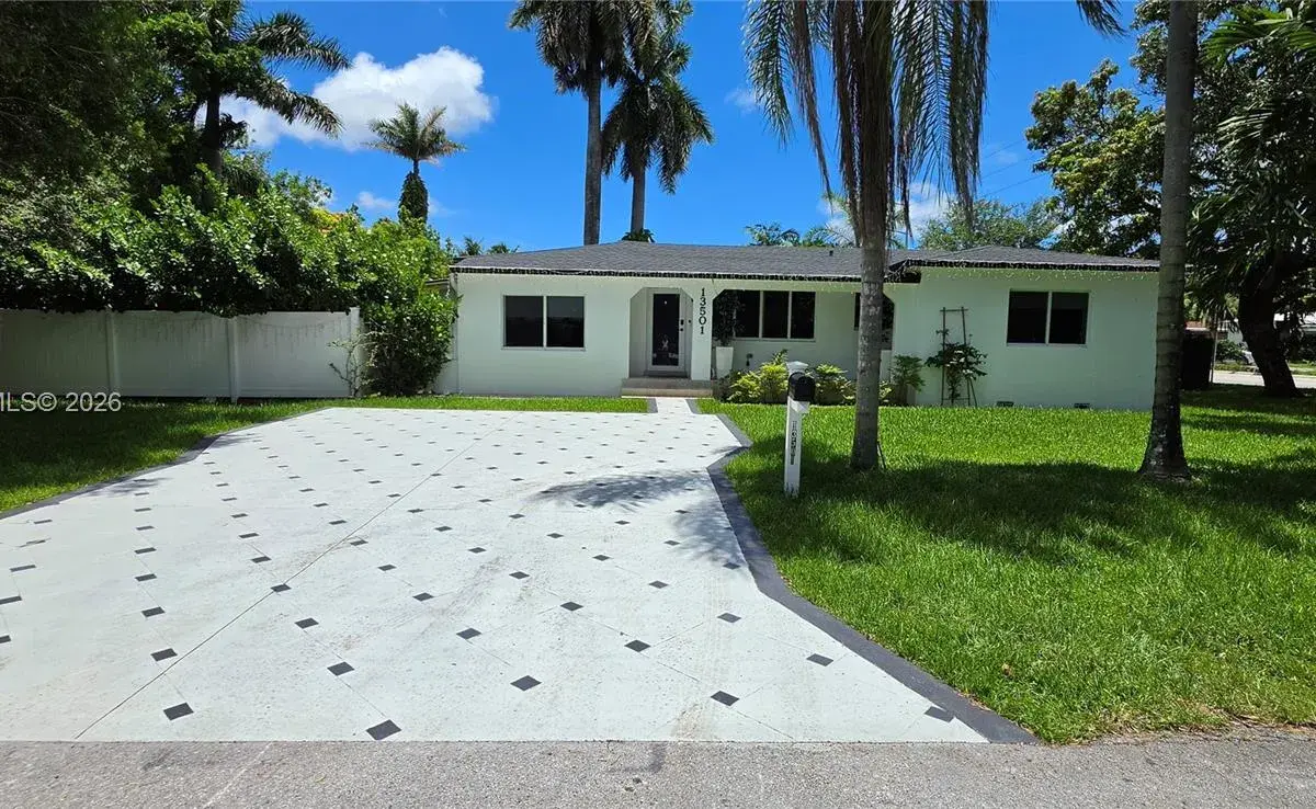 13501 NE Miami Ct, Miami FL 33161