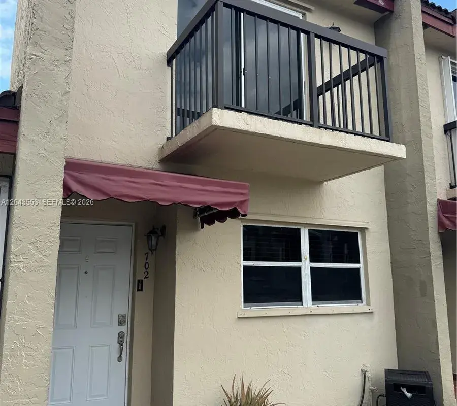 6250 SW 130th Ave # 702, Miami FL 33183