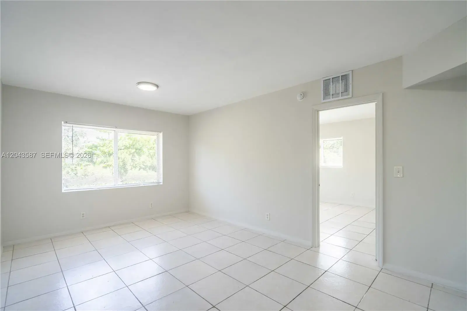 666 NE 80th St # 6, Miami FL 33138