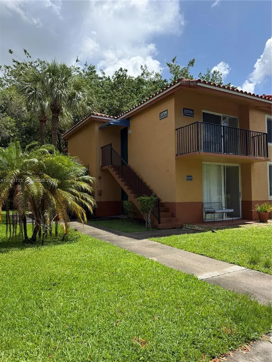 10709 Cleary Blvd # 101, Plantation FL 33324
