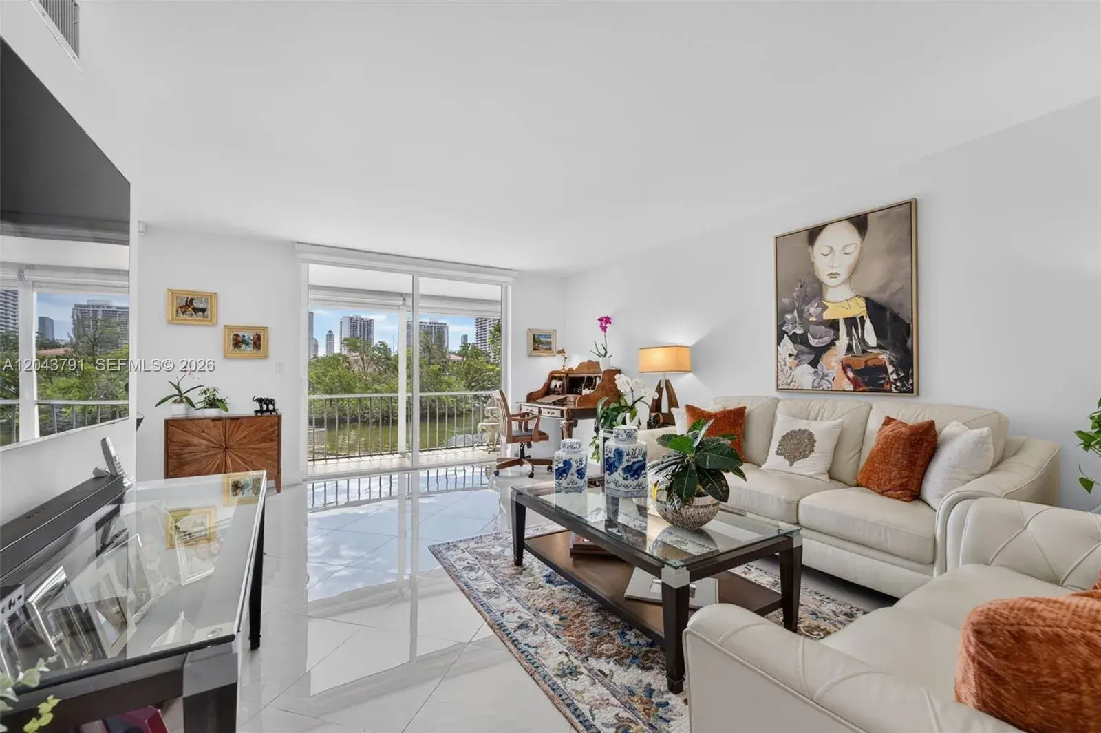 1 bedroom 1 bath Residential for sale at 2930 Point East Dr # E201, Aventura FL 33160
