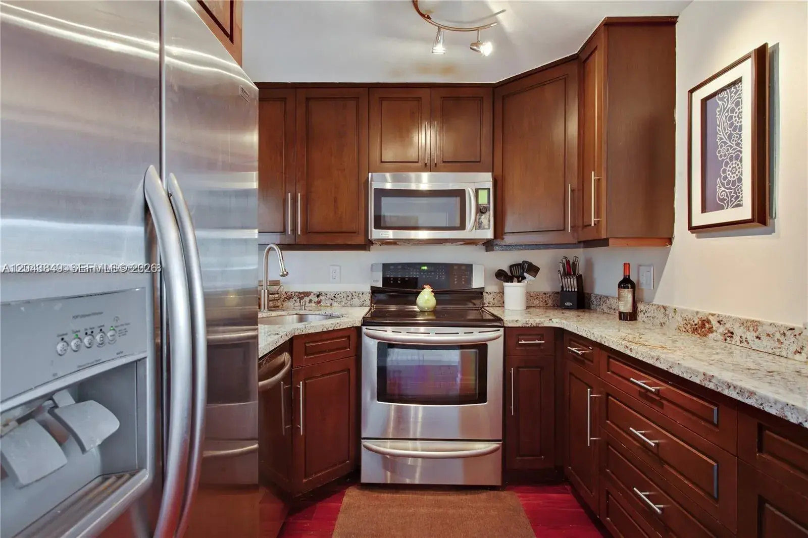 1610 Lenox Ave # 301, Miami Beach FL 33139