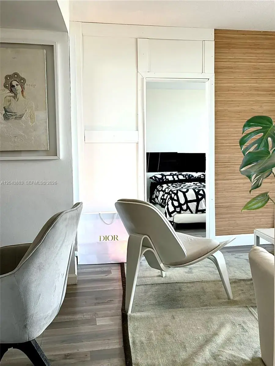 900 Bay Dr # 207, Miami Beach FL 33141