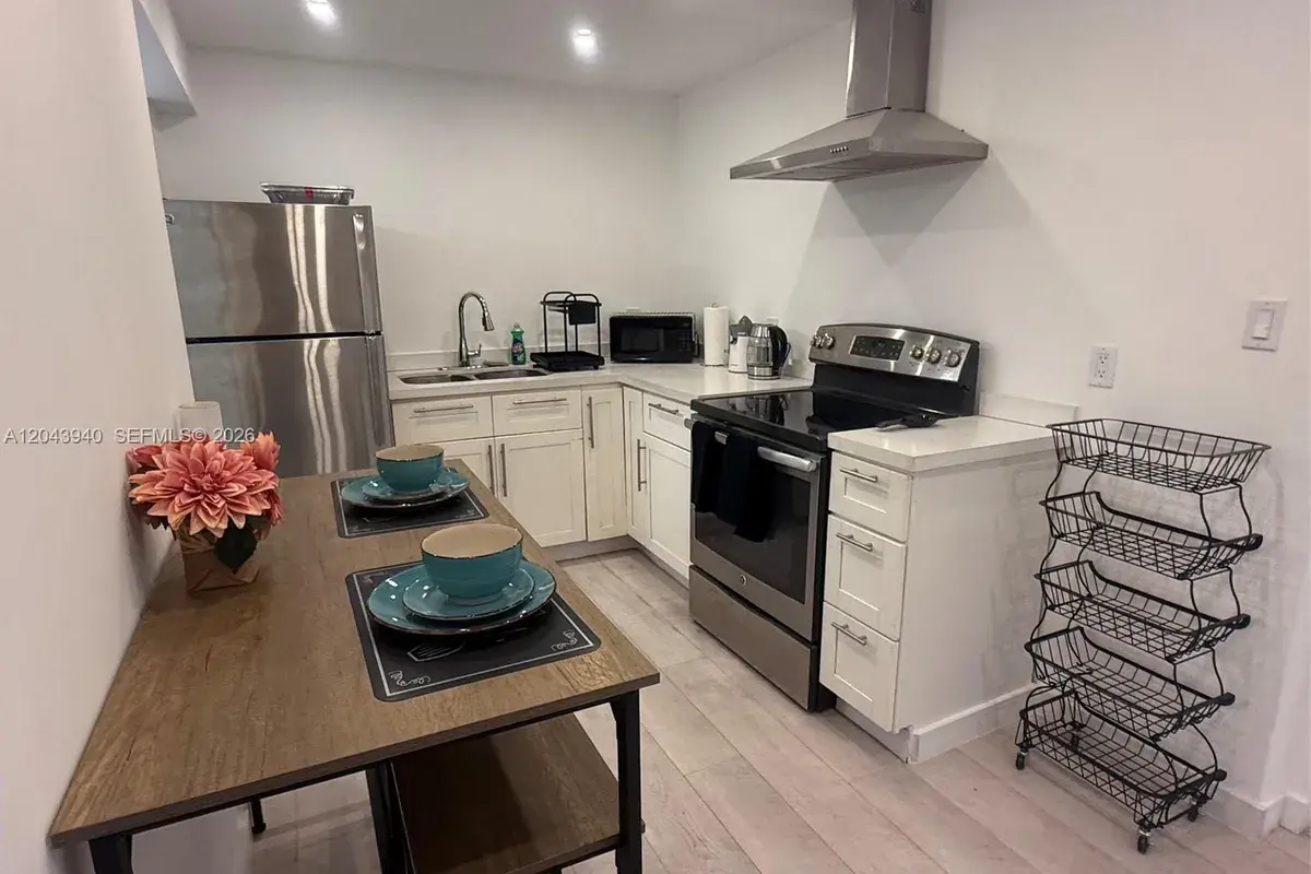 1947 Garfield St # 2, Hollywood FL 33020
