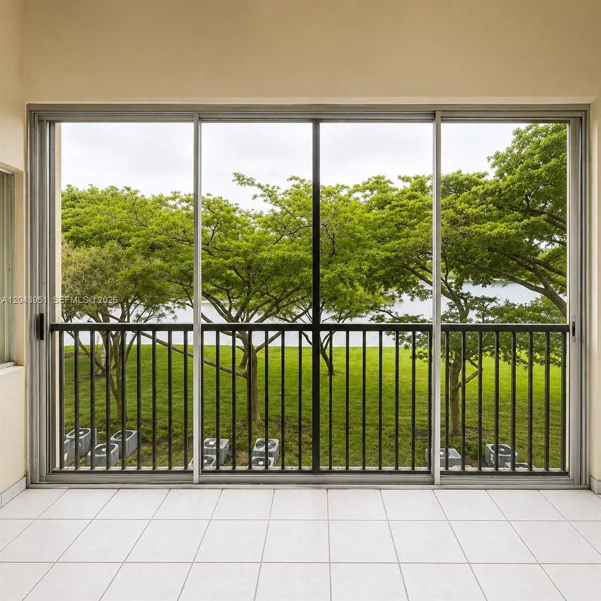 901 SW 141st Ave # 304M, Pembroke Pines FL 33027