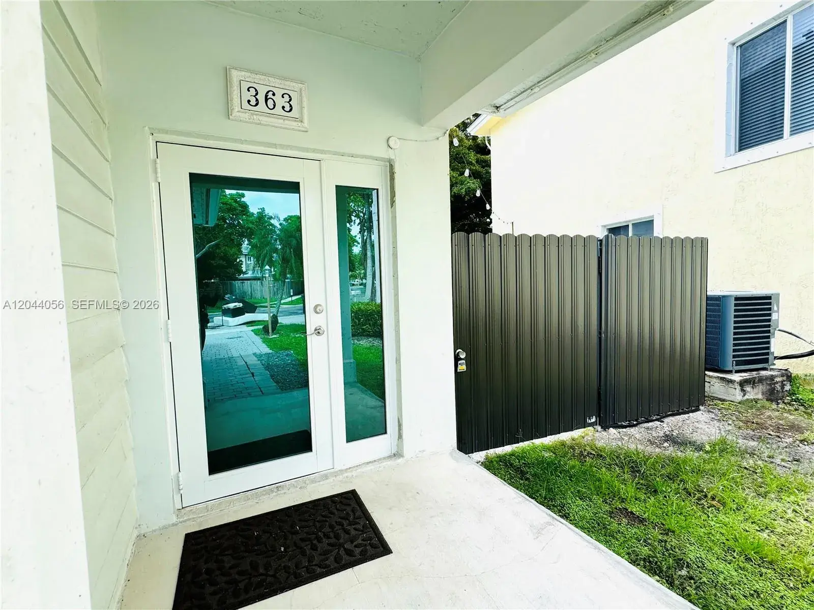 363 NE 35th Ter, Homestead FL 33033