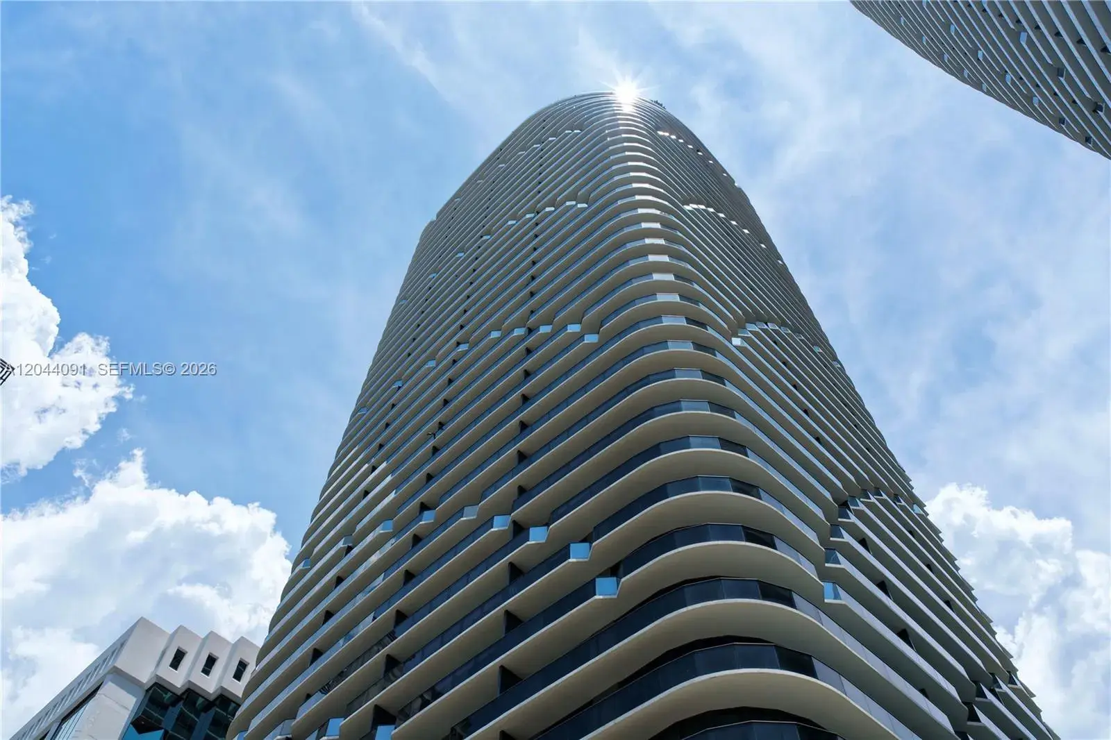 2 bedroom 2 bath for sale at 55 SW 9th St # 2208, Miami FL 33130