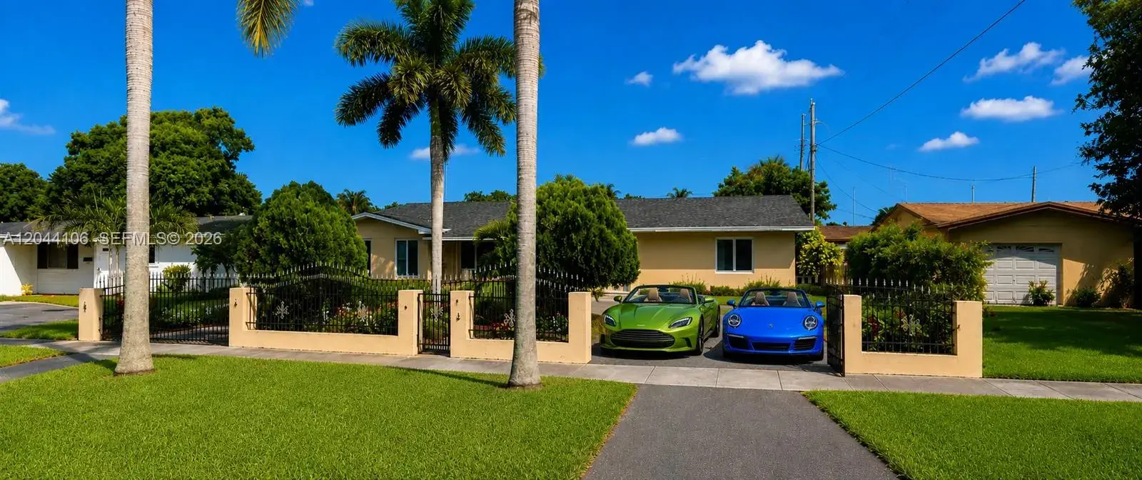 4 bedroom 2 bath for sale at 915 NW 175th St, Miami Gardens FL 33169